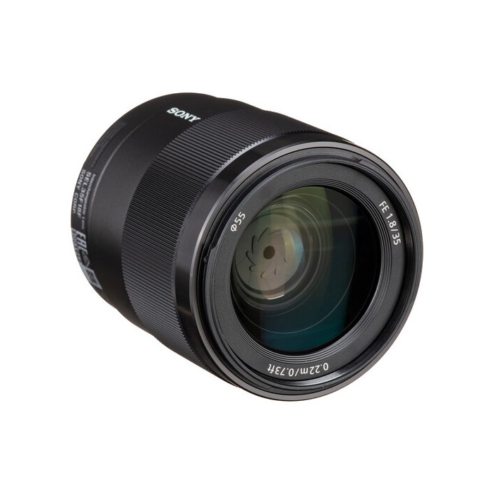 Sony FE 35mm f/1.8mm Objectif